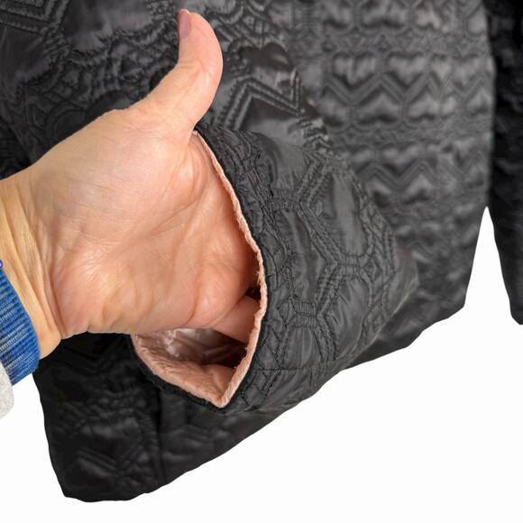 KATE SPADE Reversible Quilted Heart Satin Black Pink Ruffle Hem Jacket Coat M - Picture 13 of 16